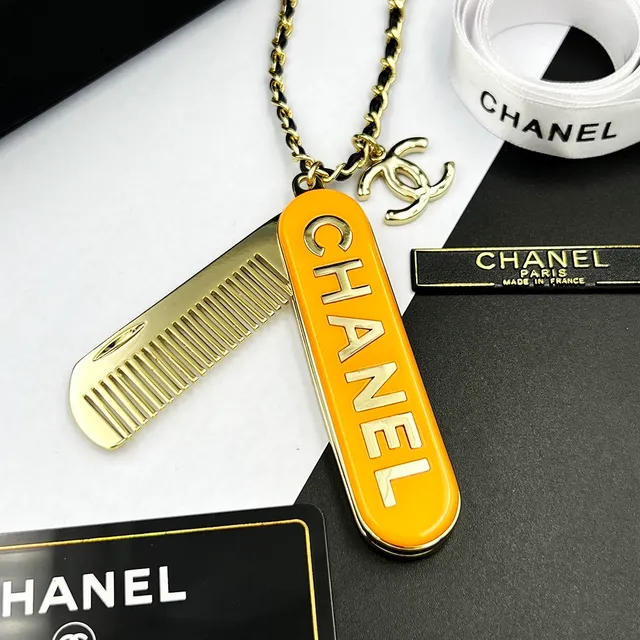 Chanel Comb Necklace Orange Black Enamel Barrel Charm Gold-Tone And Metal Necklace 4