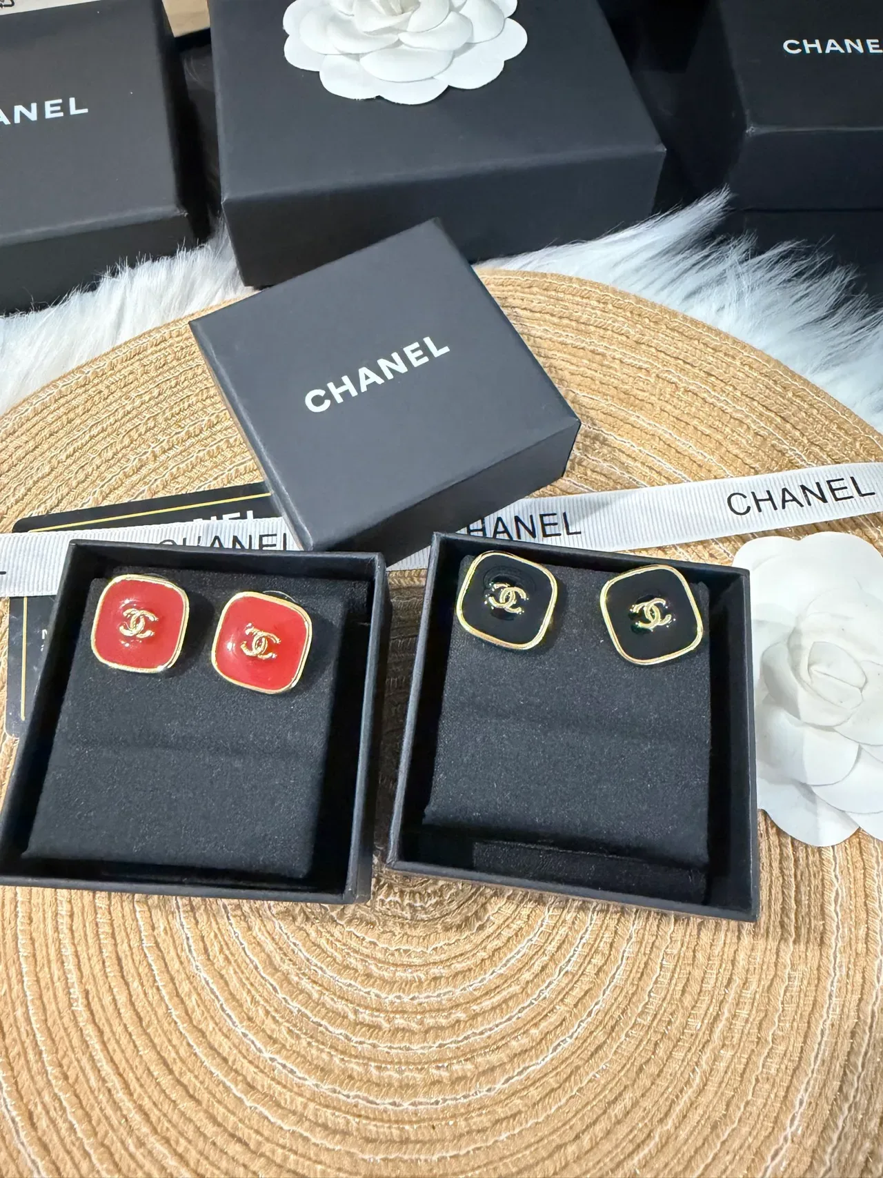 Chanel Enamel Stud Red Black Square Studs Gold-Tone CC Logo Earrings 10
