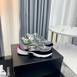Chanel أحذية سنيكر سميكة رمادي أسود بألواح تود