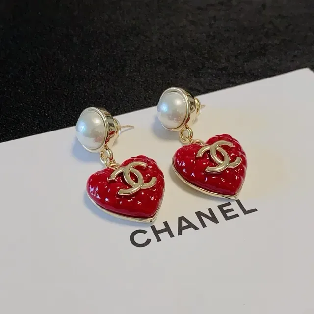 Chanel Heart Enamel Pearl Stud Earrings 5