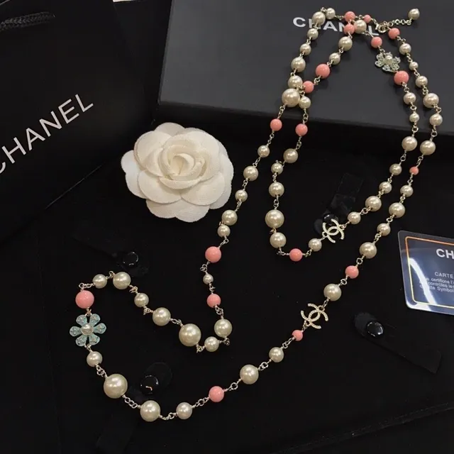 Chanel Collier Perles Longues Beige Rose Multi-Strand Collier de Perles 6
