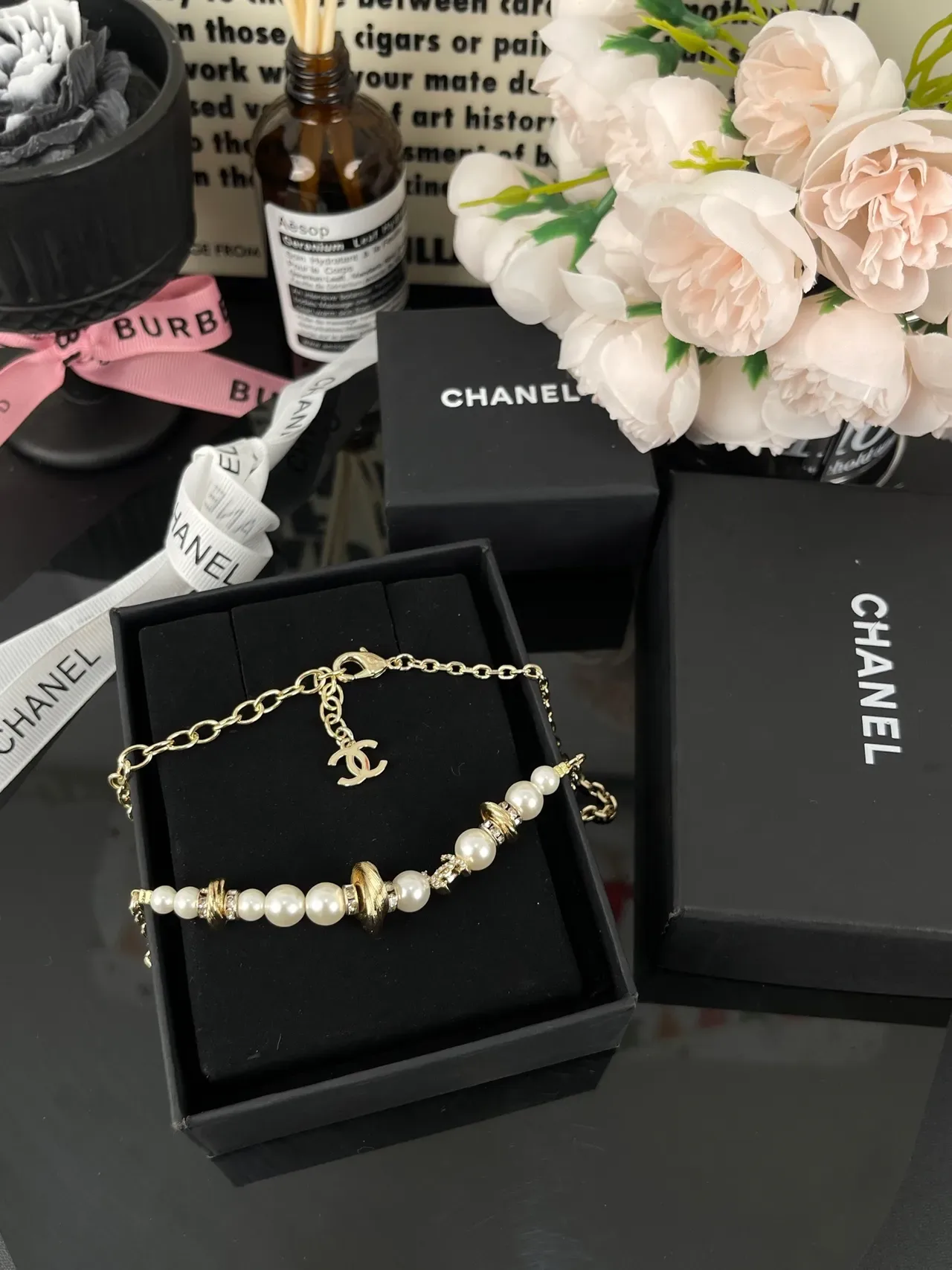 Chanel Collier Perles et Logo CC Chaîne Or 3