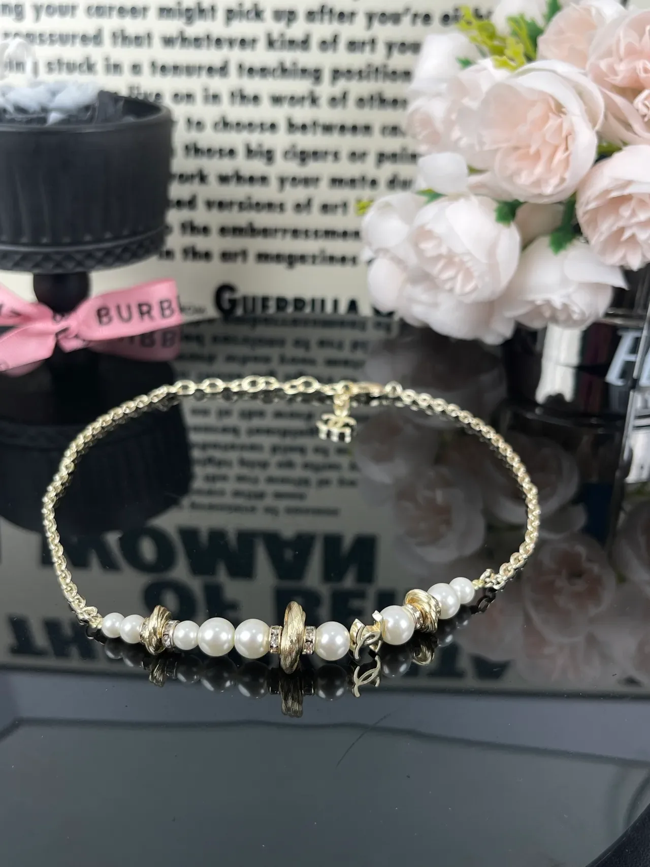 Chanel Collier Perles et Logo CC Chaîne Or 9