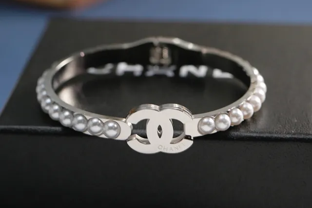 Chanel Pearl CC Bangle Gold Silver Interlocking Logo Clasp Bracelet 5