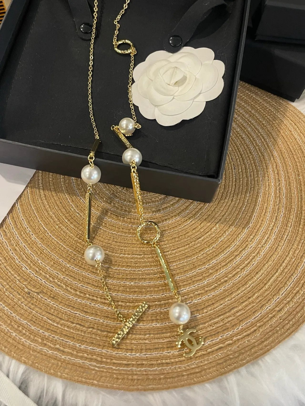 Chanel Collier Perles Lariat Or Blanc 3