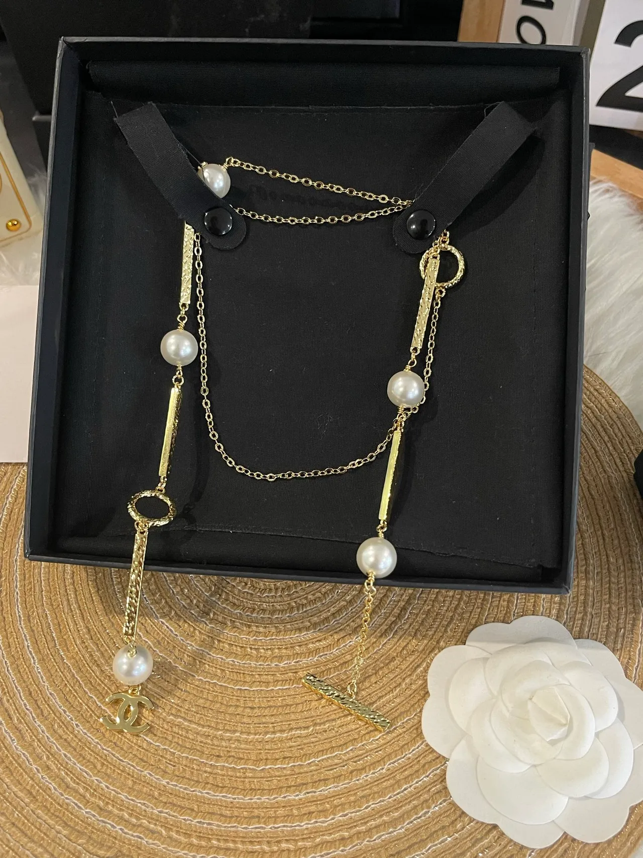 Chanel Collier Perles Lariat Or Blanc 9