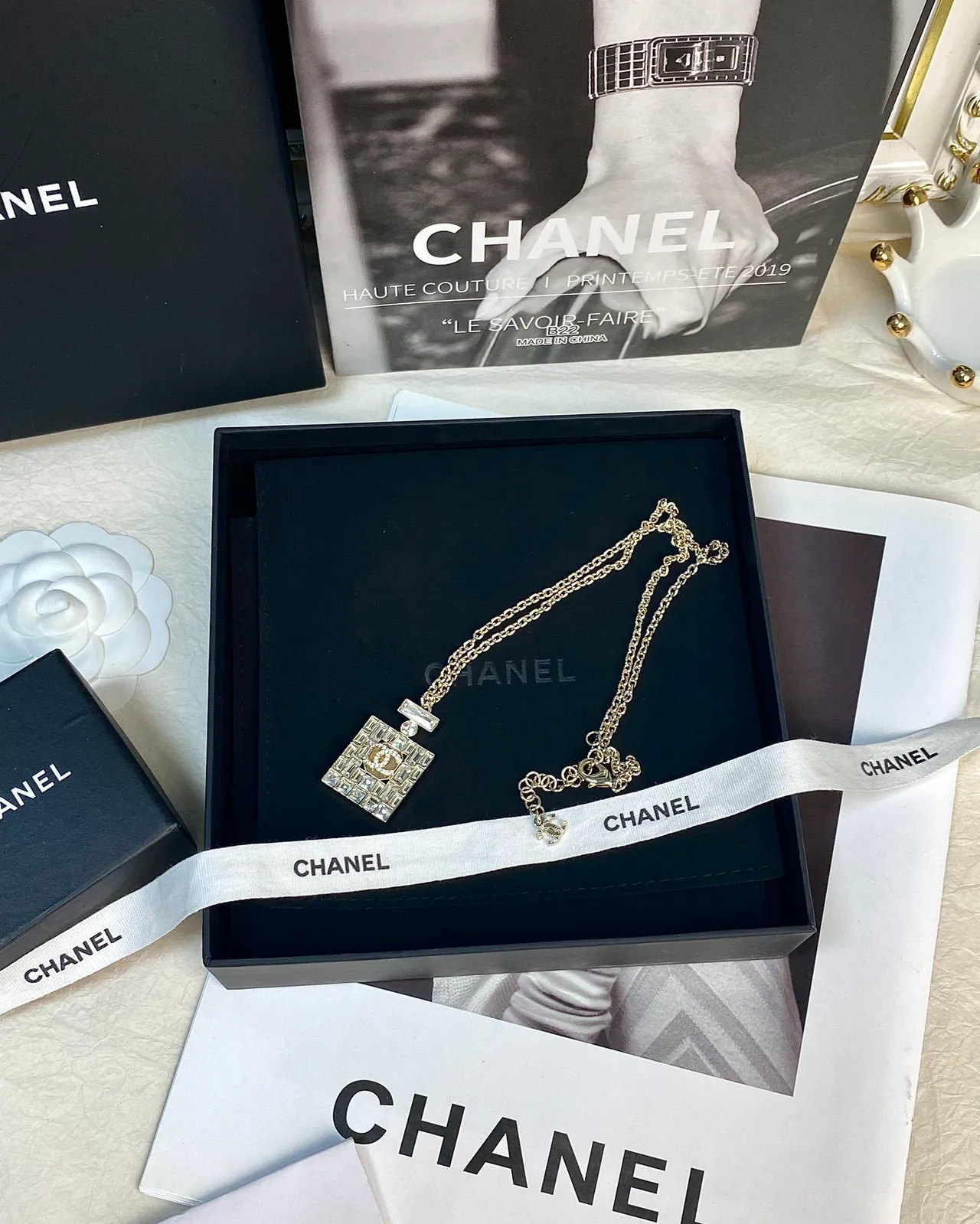 Chanel Perfume Bottle Pendant Gold Transparent Chain Crystal-Encrusted Square Necklace 2