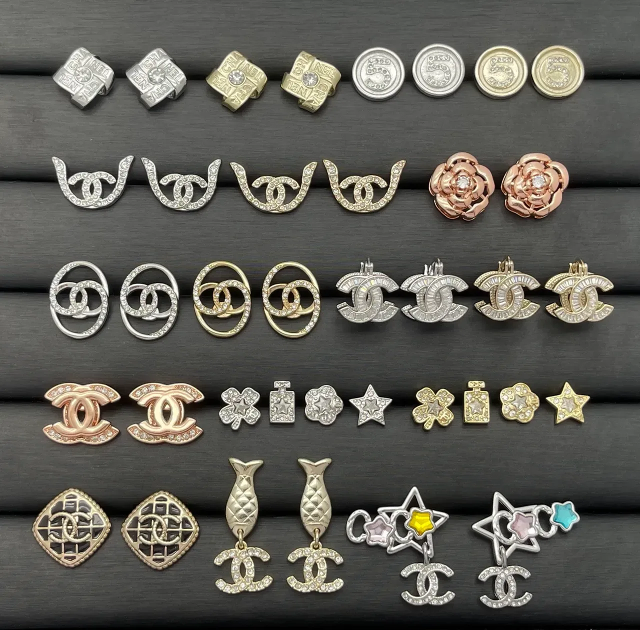 Chanel Silver Gold Metallic Logo-Emblazoned Brooch 3