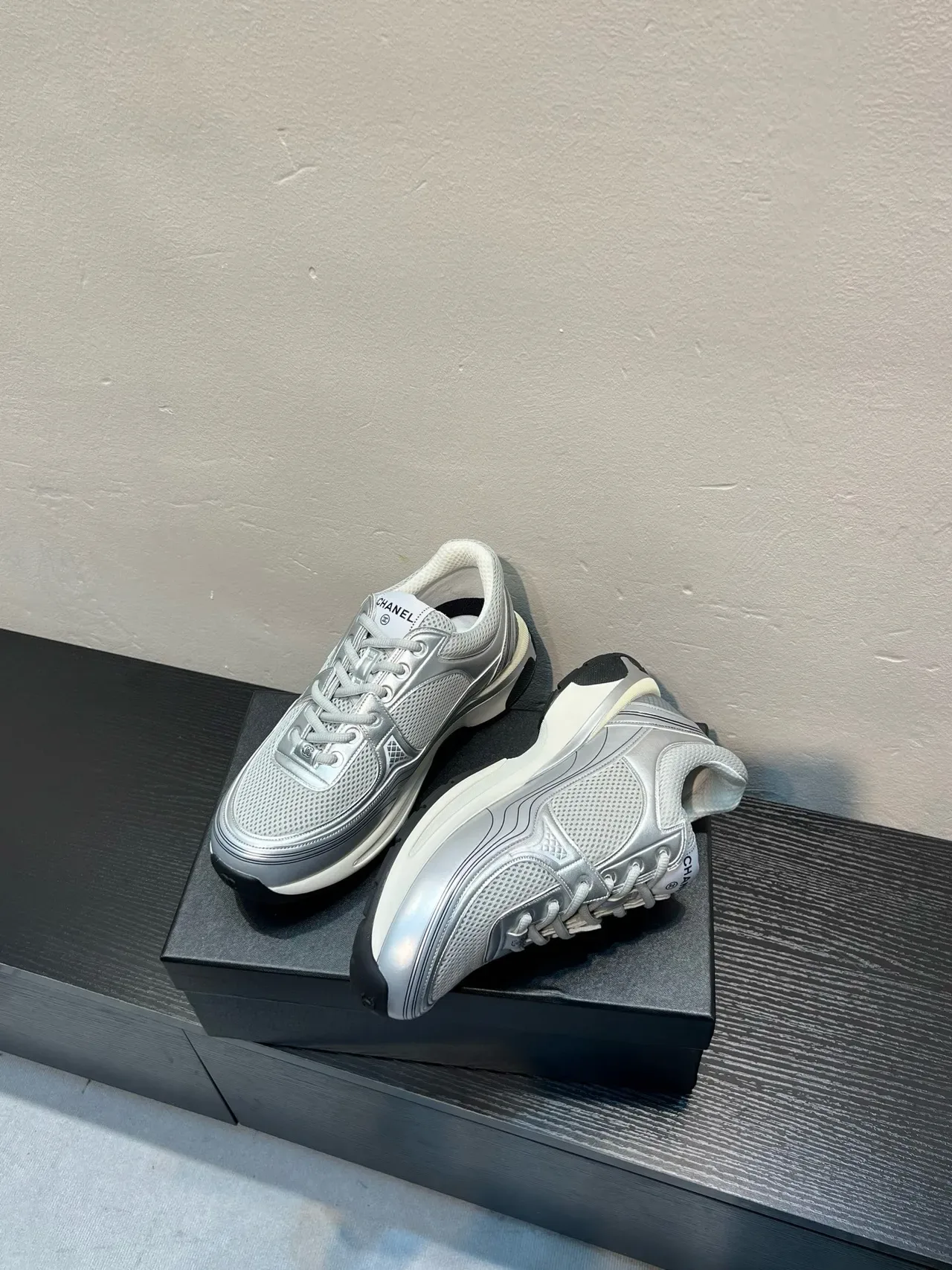 Chanel Silver White Metallic Mesh Embossed Interlocking CC Logo Lifestyle Sneakers 4