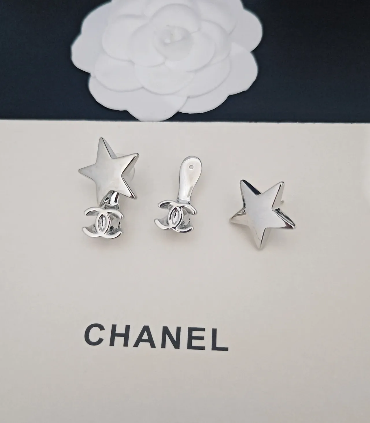 Chanel Star and CC Logo Polished Silver Earrings 4