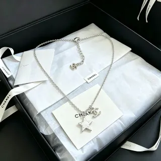 Chanel Star and CC 吊坠 Silver White Chain Dual-Charm Necklace