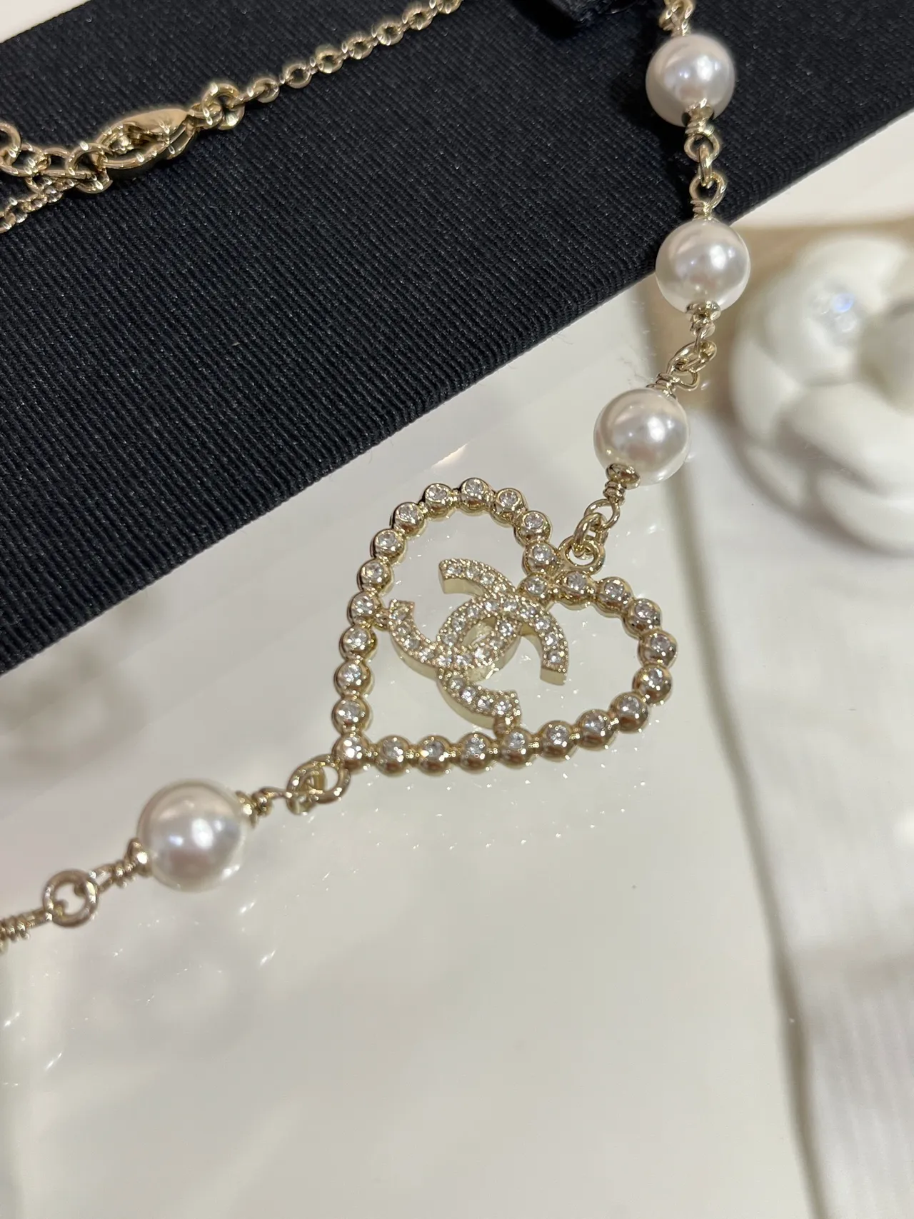 Chanel White Gold Pearl Strand Chain Necklace 6
