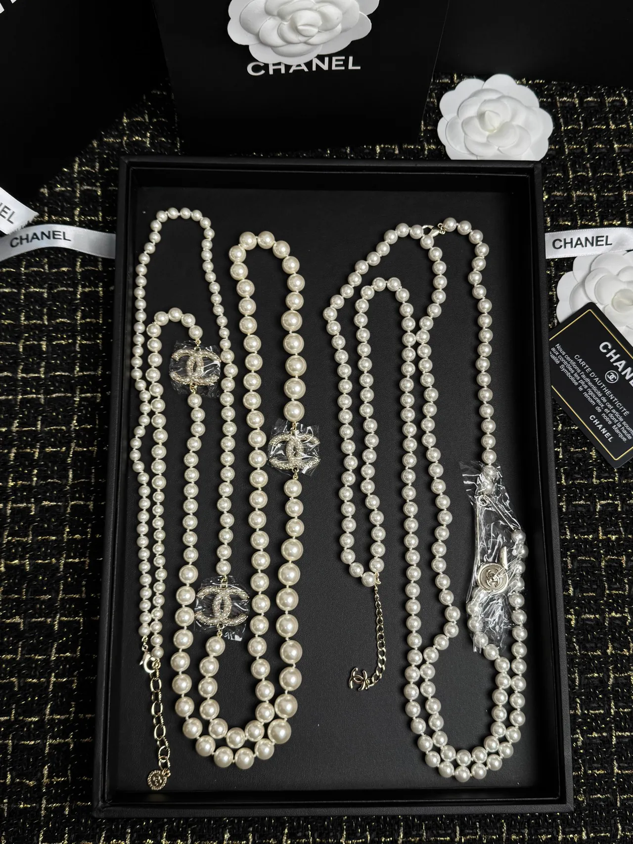 Chanel White Silver Pearl-Strand Chain-Link Necklace 3