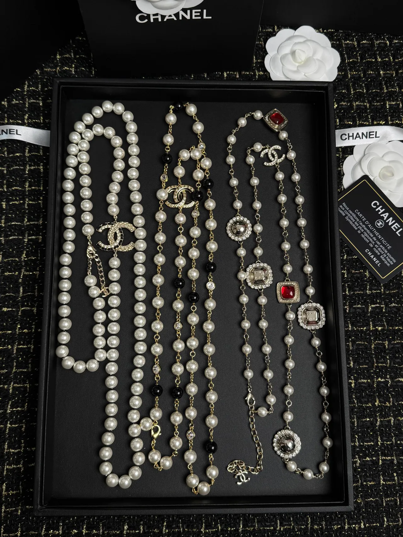 Chanel White Silver Pearl-Strand Chain-Link Necklace 5