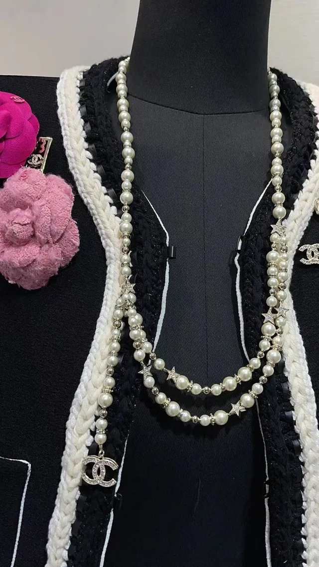 Chanel White Silver Pearl Strand Star Charms Necklace 3