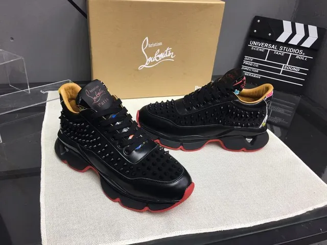 Christian Louboutin Cloutées Noires Semelle Rouge Chunky Sneakers 5