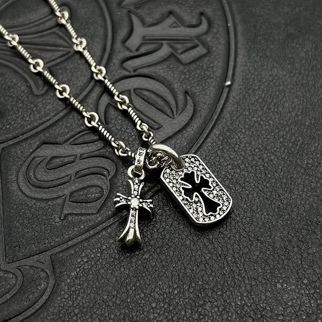 Chrome Hearts Cruz e Placa de Cão Pavé Colar 1