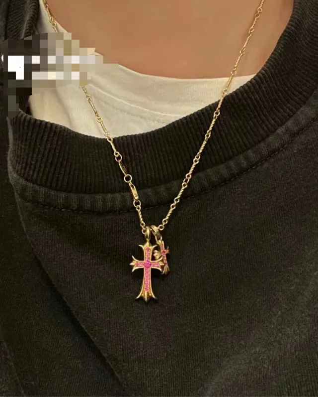 Chrome Hearts Croix Collier Chaîne de Corde Tordue Dorée Rose Double Pendentif 2