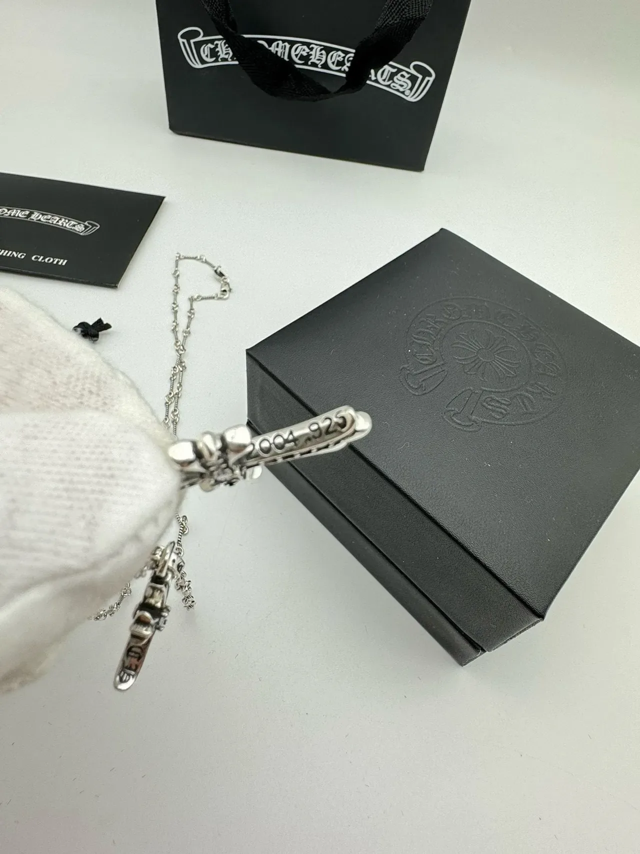 Chrome Hearts Cross Pendant Necklace Silver-Toned Pavé Double Cross Necklaces 8