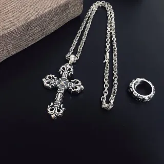 Chrome Hearts ফ্লিয়ার ডি লিস ক্রস রূপালি নেকলেস