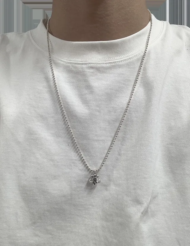 Chrome Hearts Fleur de Lis Cross Silver-Tone Necklace 2
