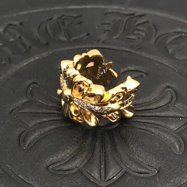 Chrome Hearts Croix Florale Pavé Bague en Or 7