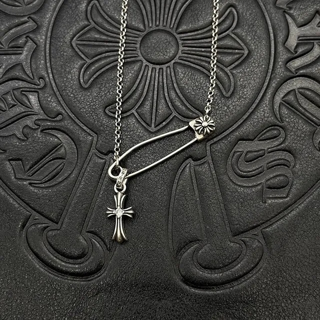 Chrome Hearts Épingle de sécurité Croix Argent Collier 8