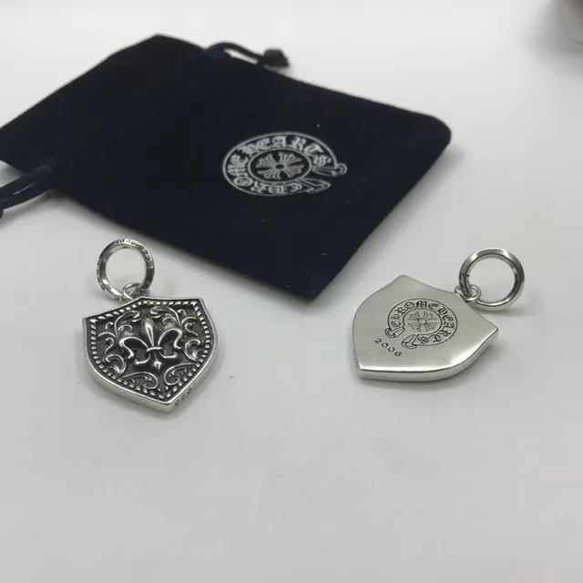 Chrome Hearts Silver Black Shield-Shaped Fleur-De-Lis Motif Necklace 3