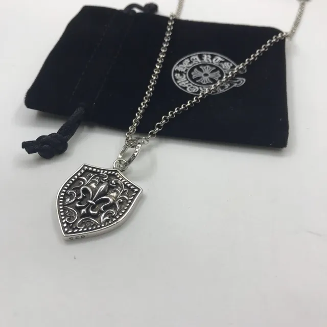 Chrome Hearts Silver Black Shield-Shaped Fleur-De-Lis Motif Necklace 7