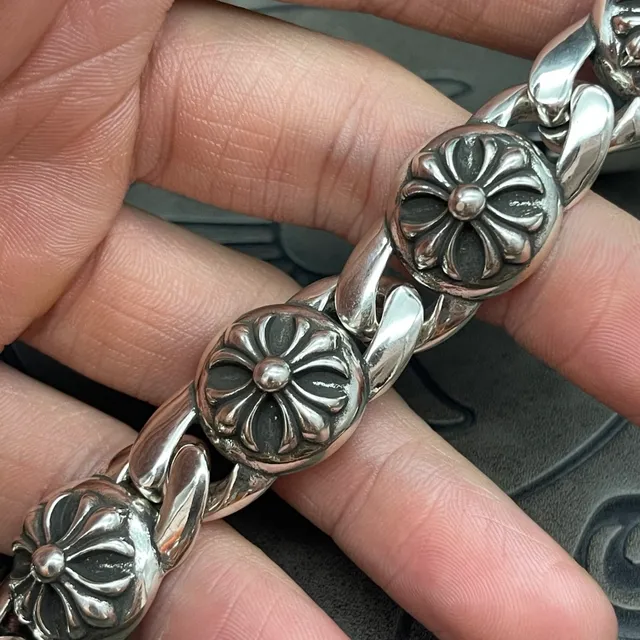 كروم هارتس سوار فضي سلسلة كيرب ثقيلة نقشات ميداليون زهور مرفوعة 5