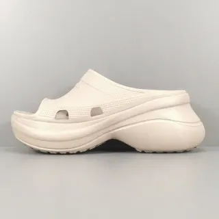 Crocs Echo Clog Beige zueco de plataforma