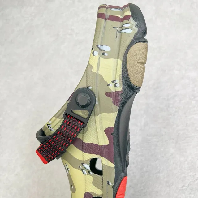 Crocs Multicolor Red Camouflage Print Adjustable Strap Clog 4