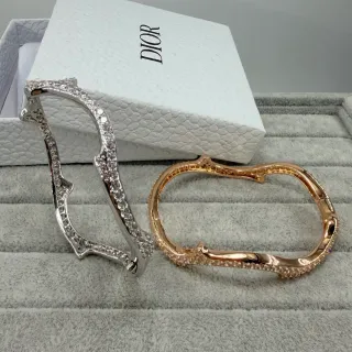Dior Asimétricas Pavé Crystal Openwork Pulseras