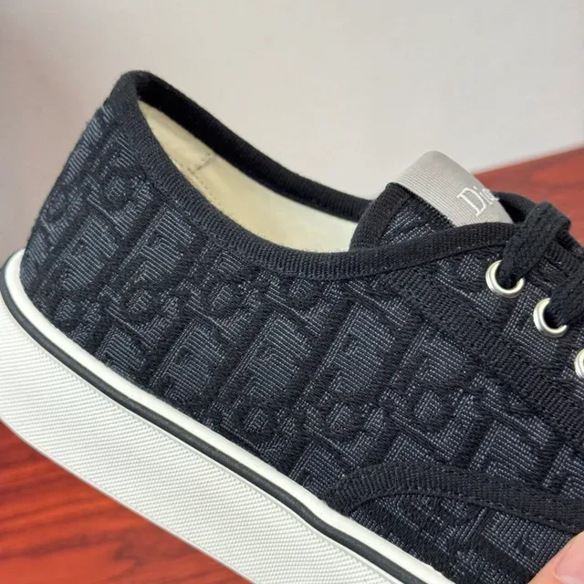 Dior B22 Black White Monogrammed Jacquard Upper Flat Vulcanized-Style Sole Lifestyle Sneakers 6