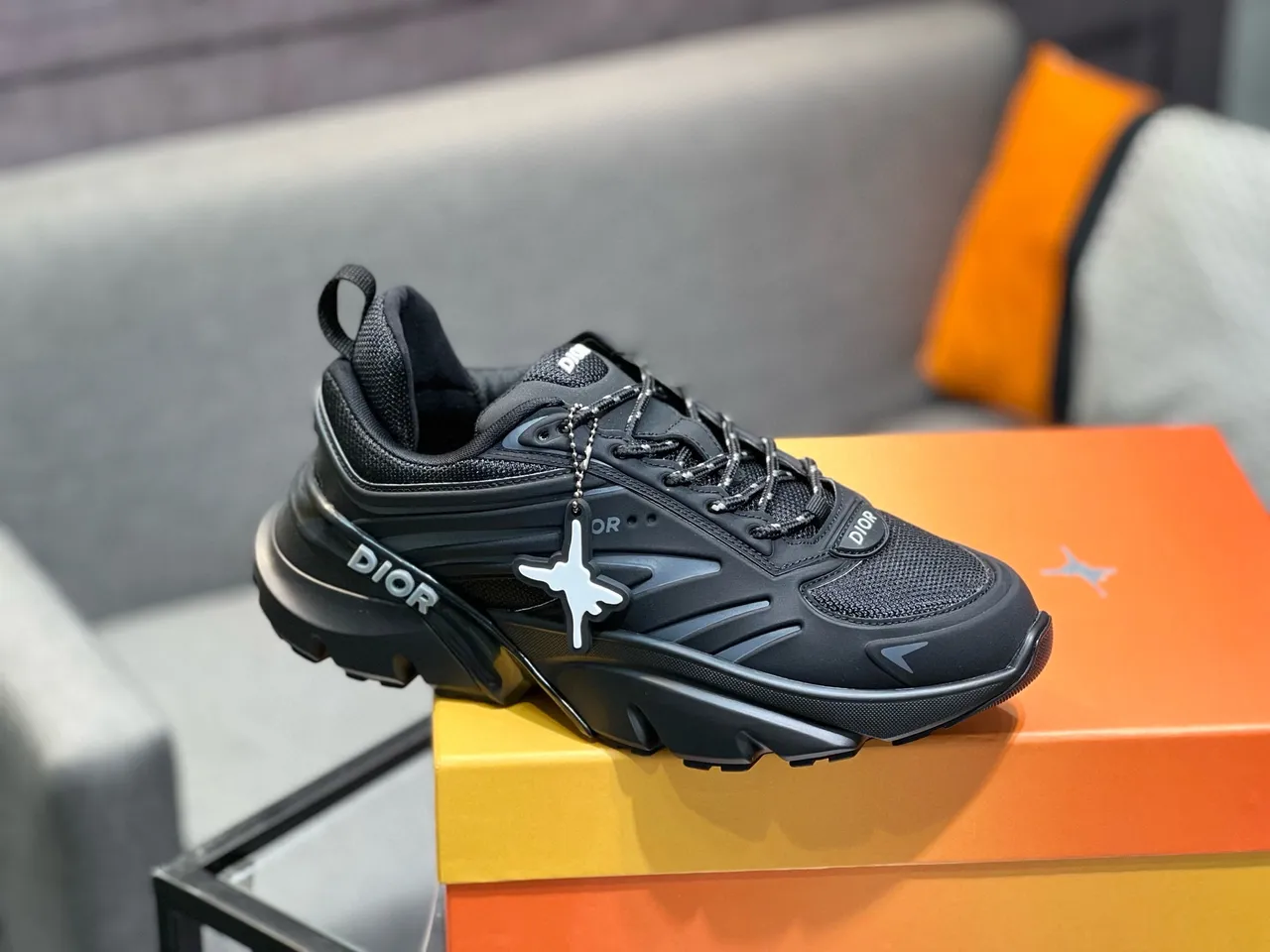 Dior B23 Black Chunky Sneakers 4