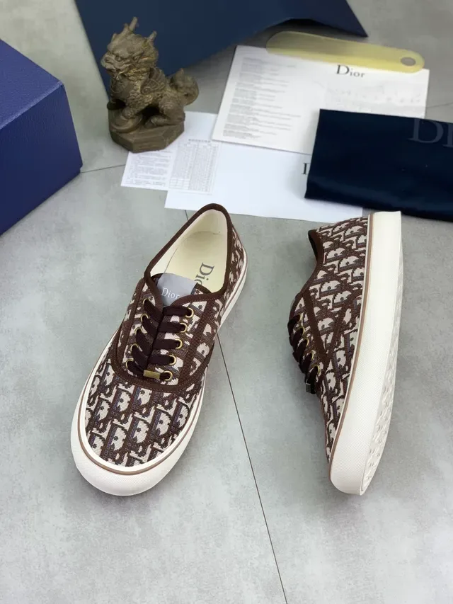Dior B23 Brown Beige Oblique Monogram Jacquard Canvas Low-Top Lace-Up Silhouette Lifestyle Sneakers 6
