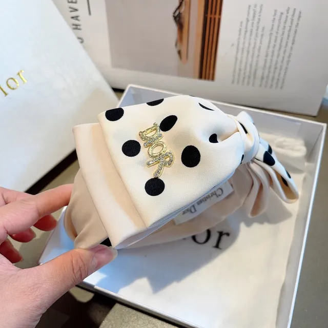 Dior काला भेज Bow-Front Polka Dot बीननी 8