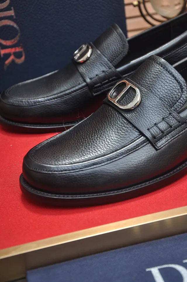 Dior Black Navy Pebbled Leather Metal CD Buckle Loafer 2