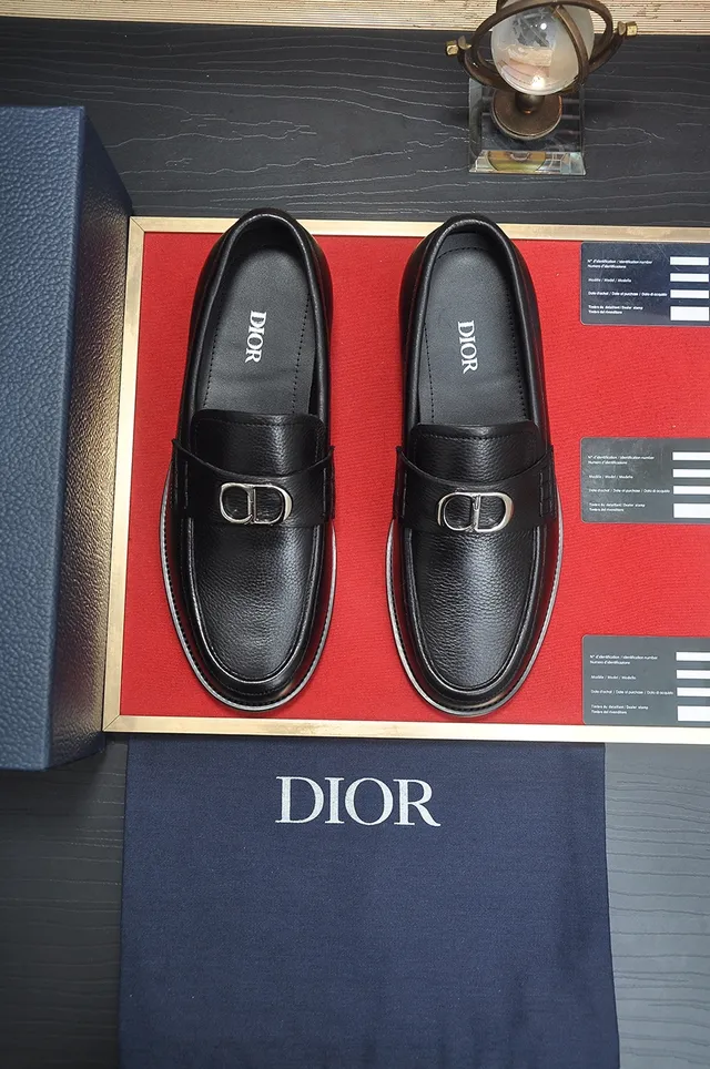 Dior Black Navy Pebbled Leather Metal CD Buckle Loafer 5