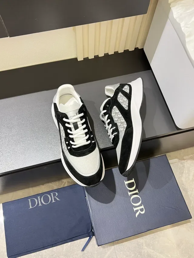 Dior حذاء رياضي لايف ستايل أسود أبيض مونوغرام مينش سيدي أوفرليز 4
