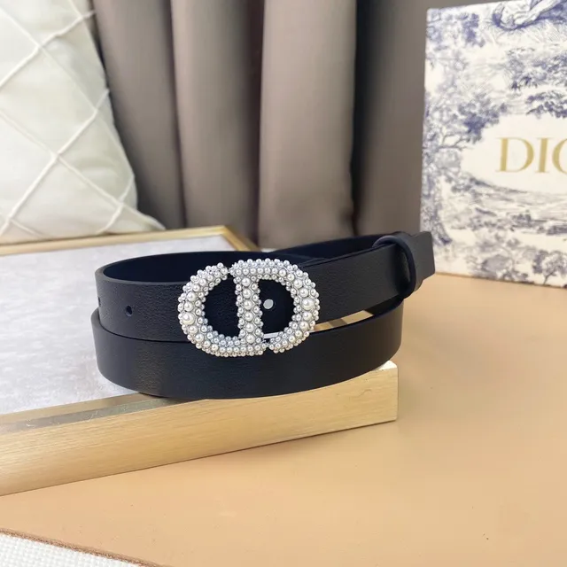Dior CD Belt কালো রূপালি ক্রিস্টাল-এম্বেলিশড মুক্তা বাকেল চামড়ার বেল্ট 4
