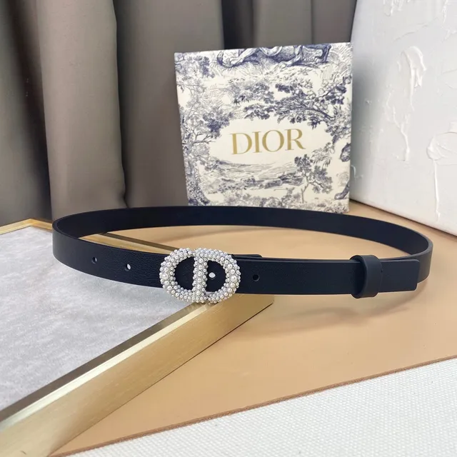 Dior CD Belt কালো রূপালি ক্রিস্টাল-এম্বেলিশড মুক্তা বাকেল চামড়ার বেল্ট 7