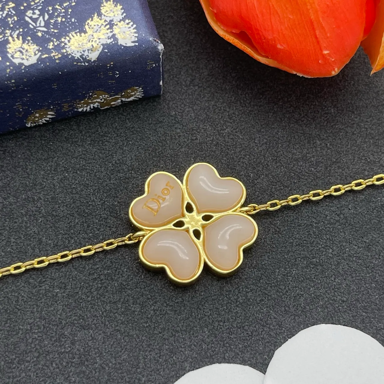 Dior Gold Beige Chain Four-Petal Heart Floral Pendant Bracelet 7