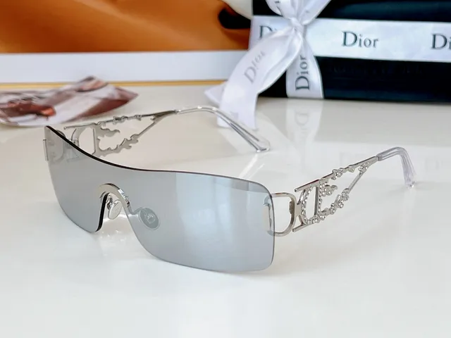 Dior Gold Brown Shield-Style Rimless Sunglasses 3