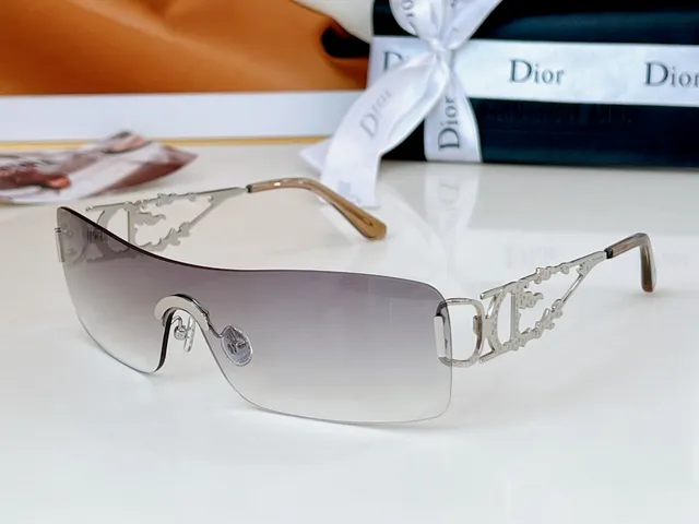 Dior Gold Brown Shield-Style Rimless Sunglasses 5