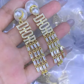 Dior 金白珍珠耳钉