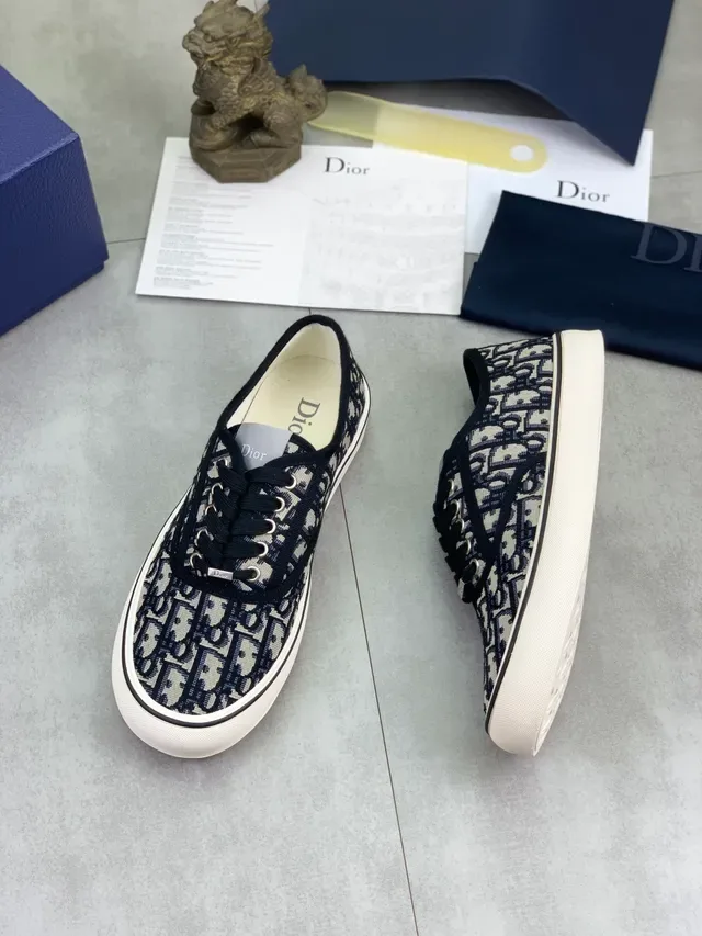 Dior zapatillas lifestyle navy beige monogram canvas low-top 5