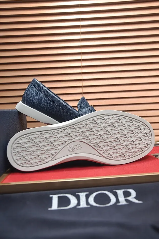 Dior Navy White Pebbled Leather D-Shaped Metal Buckle Loafer 3