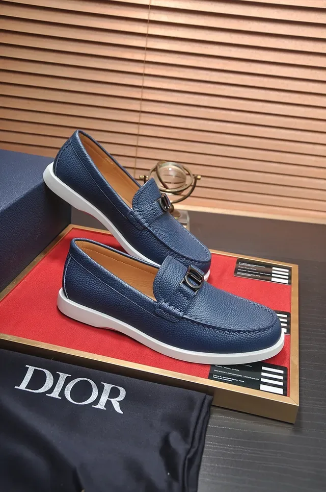 Dior Navy White Pebbled Leather D-Shaped Metal Buckle Loafer 4