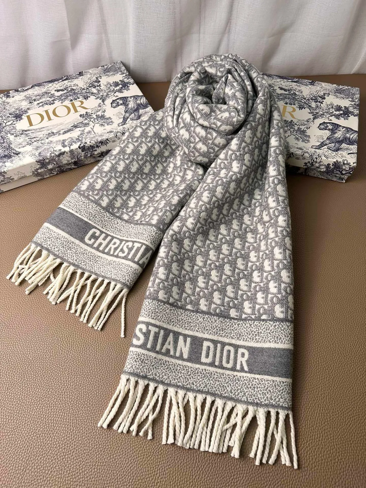 Dior Oblique Monogram Gris et Ivoire Cashmere Écharpe 9